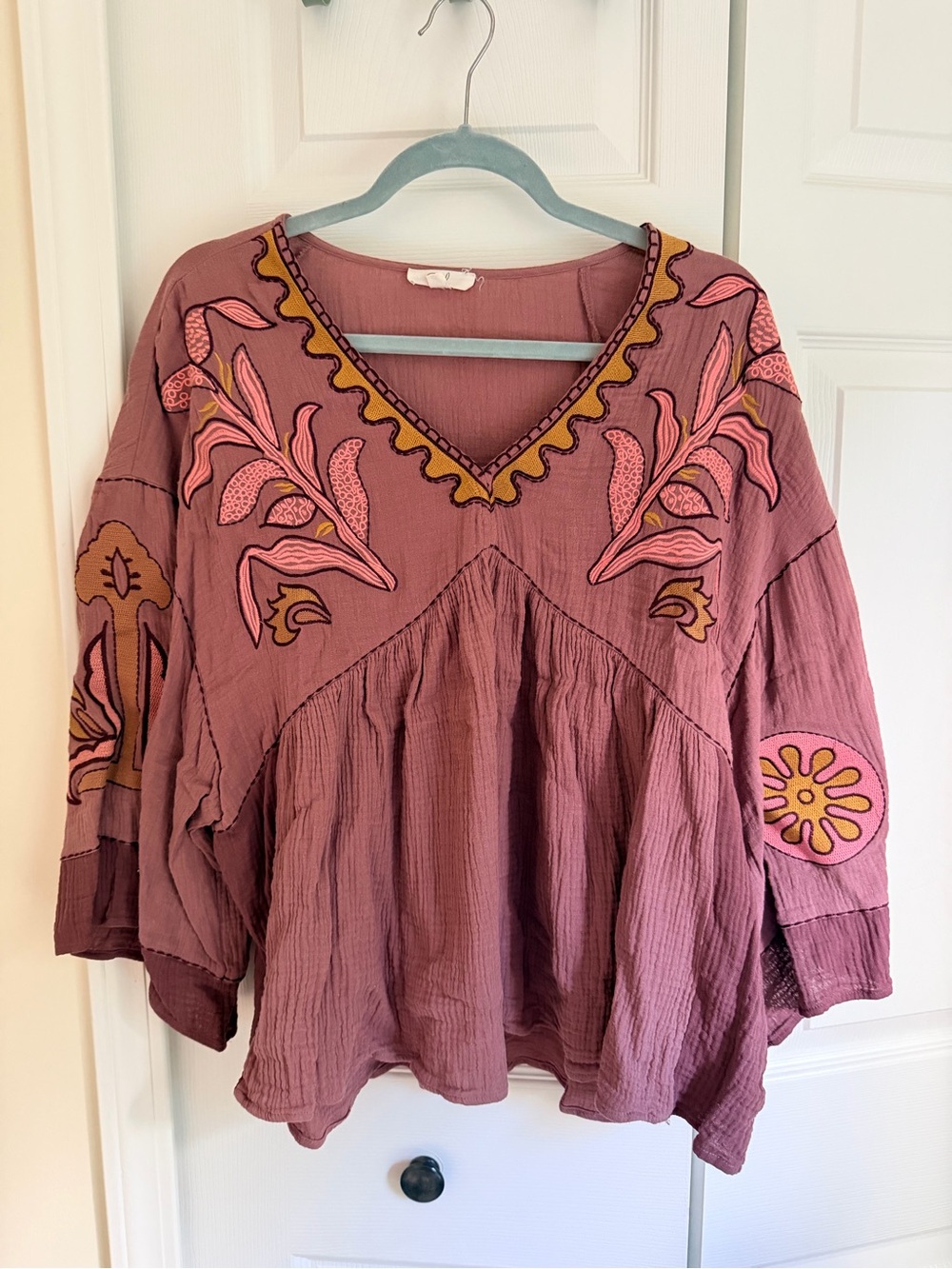 Mauve Pink Embroidered V-Neck Peasant Blouse